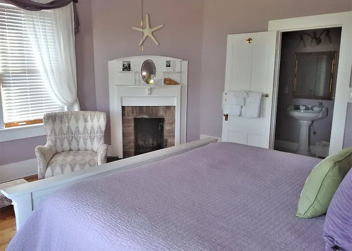 Surf Song Bed & Breakfast